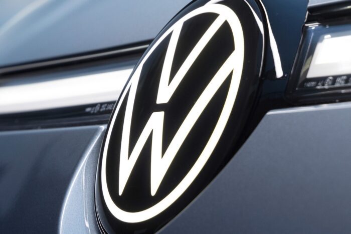 Volkswagen id7 tourer min