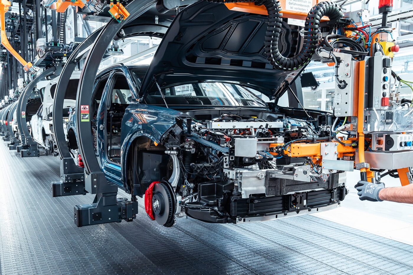 Audi q6 e tron produktion production min