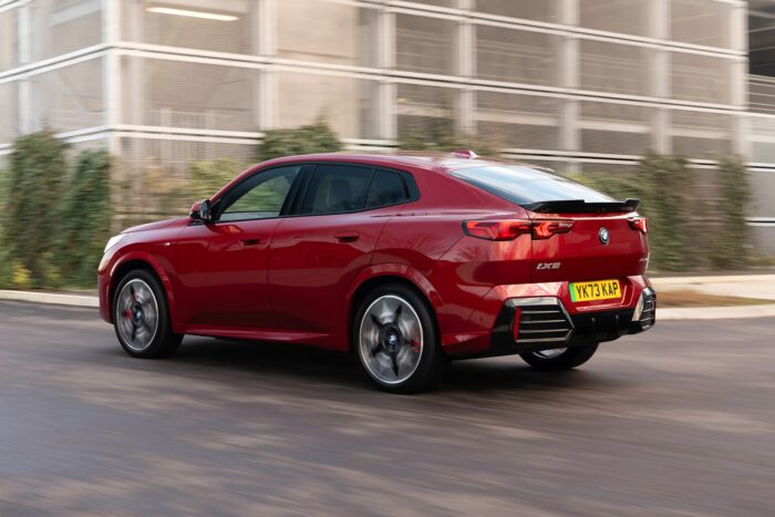 Bmw ix2 grossbritannien uk min