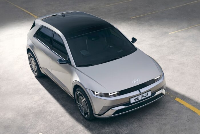 Hyundai ioniq facelift ladestación estación de carga min