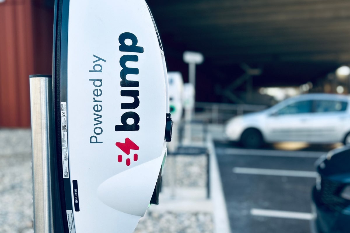 Bump charge ladestation charging station wallbox frankreich france min