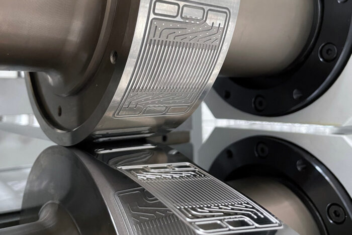 Fraunhofer iwu bppflexroll bipolarplatten herstellung walzen