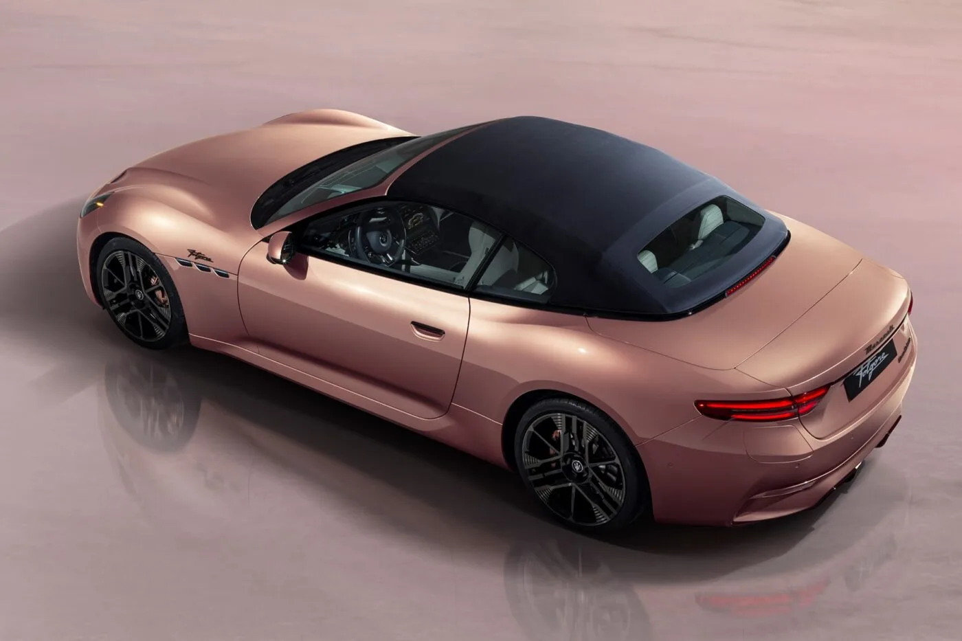 maserati grancabrio folgore 2024 07 min maserati grancabrio folgore 2024 07 min