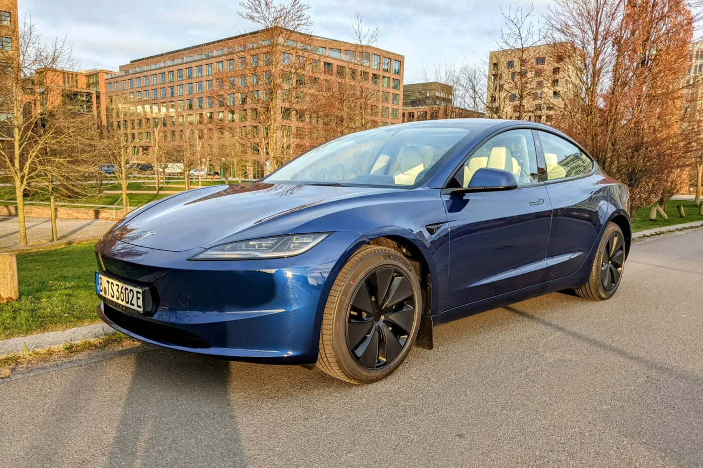 tesla model 3 highland fahrbericht cms 2024 14 1 tesla model 3 highland fahrbericht cms 2024 14 1