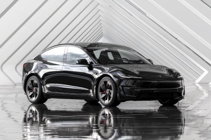 Tesla model performance min