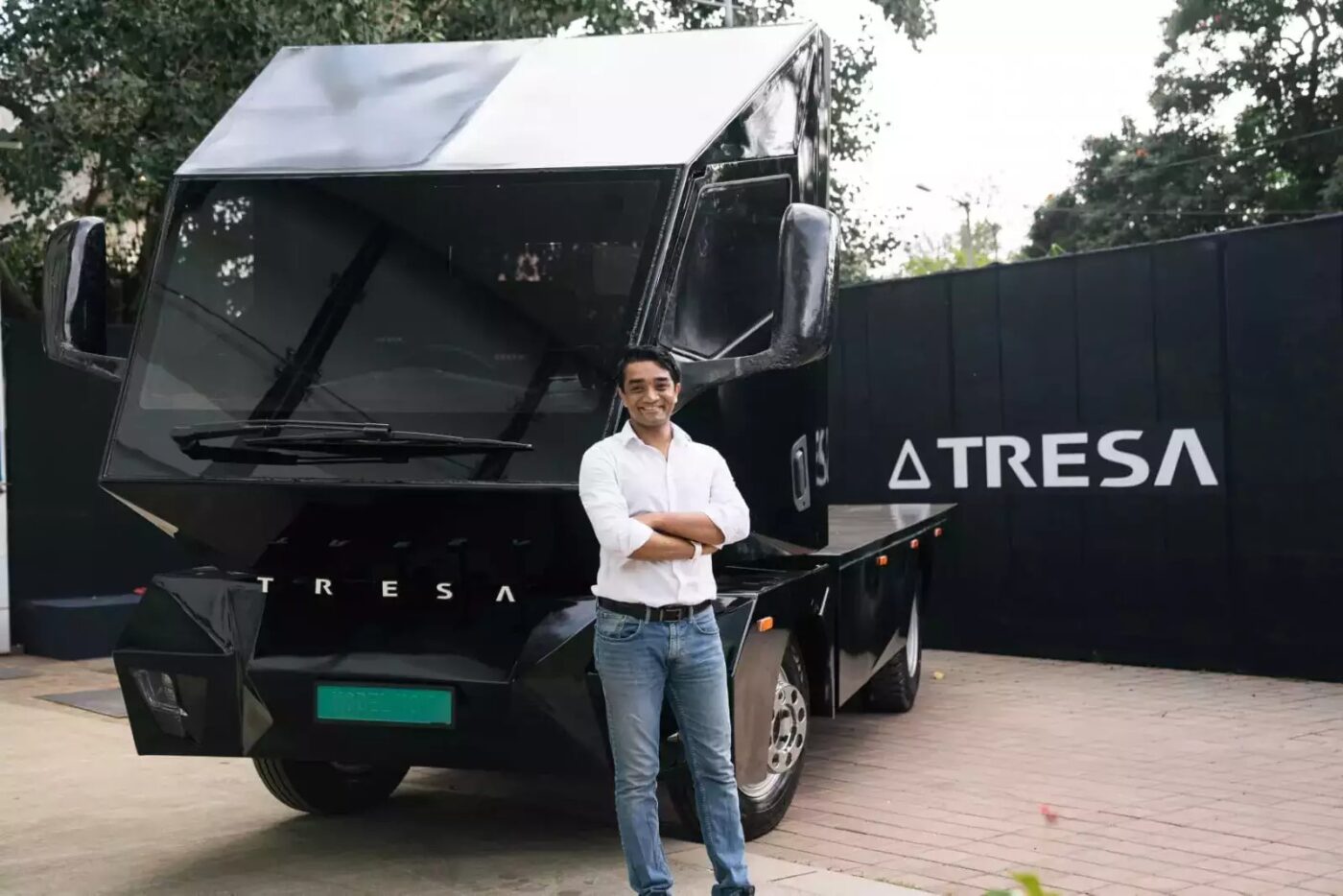Tresa motors india e truck rohan shravan