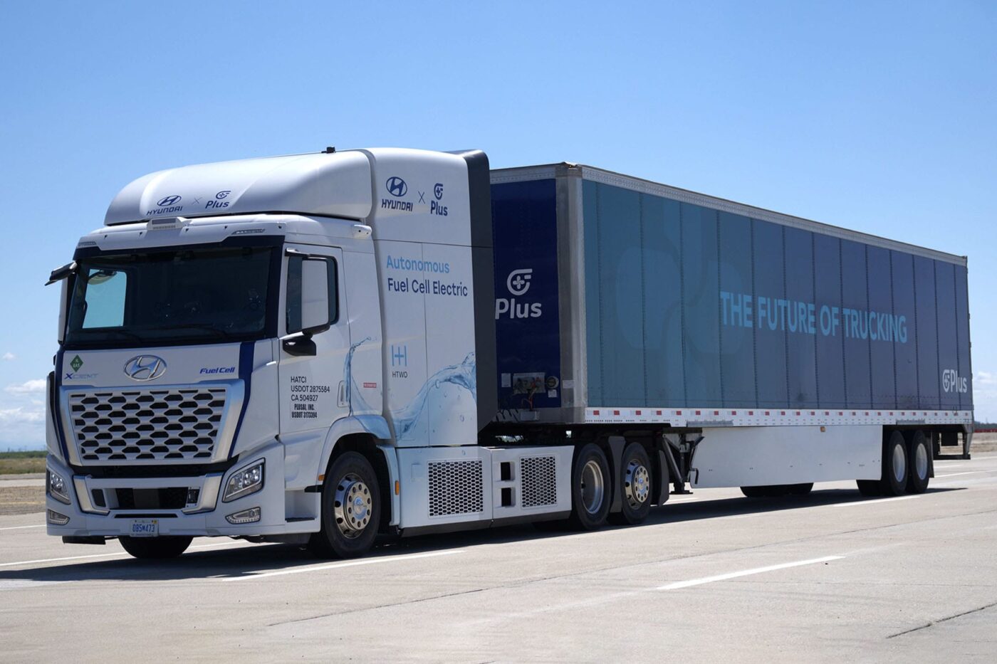 Hyundai xcient fuel cell e lkw electric truck autonom autonomous min