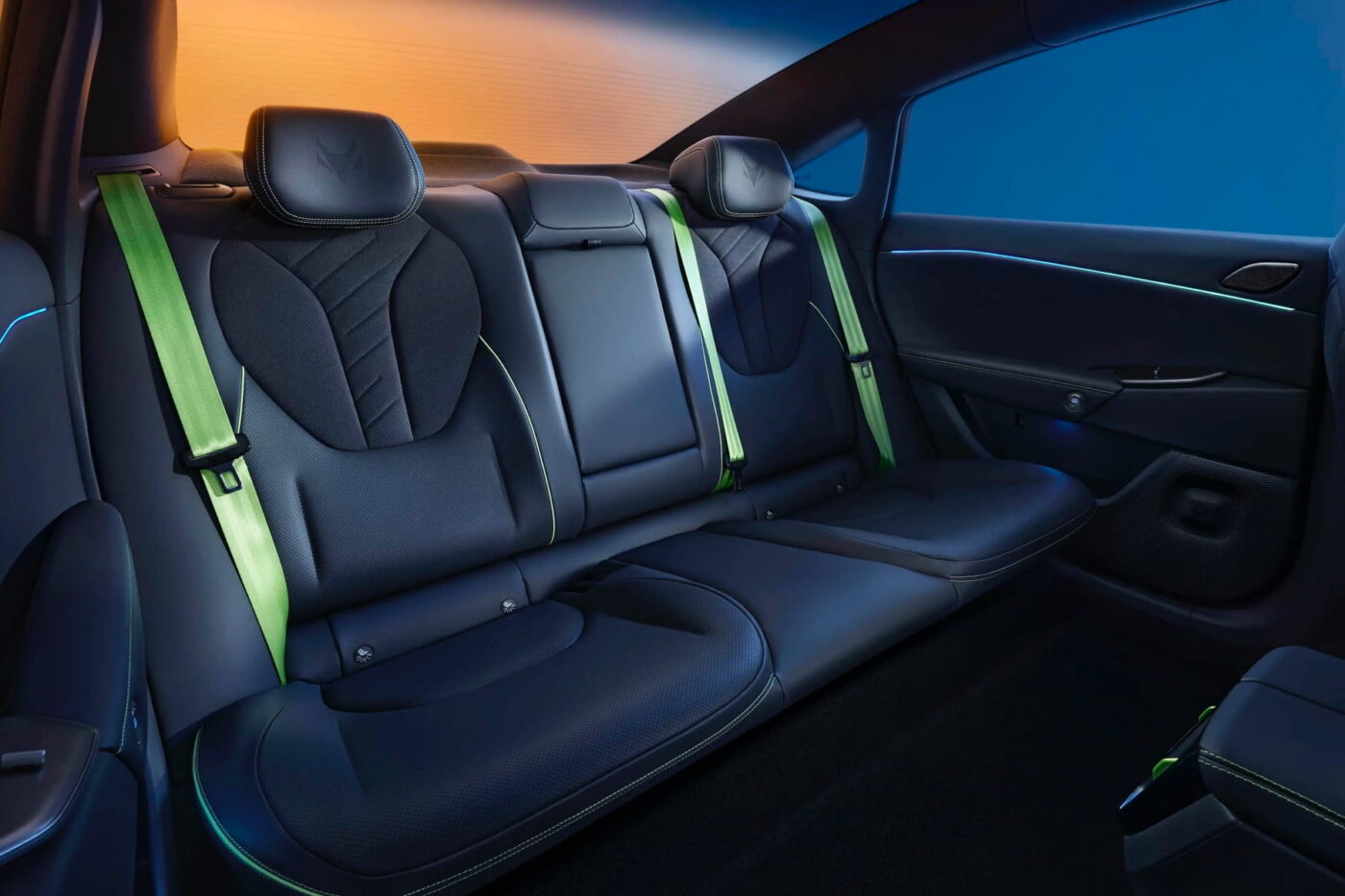arcfox as5 rear seat arcfox as5 rear seat
