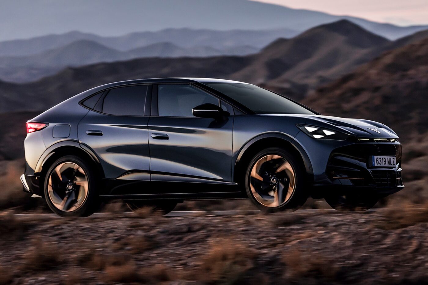 Cupra tavascan min