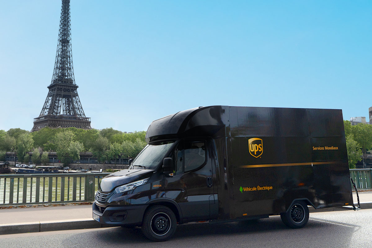 Iveco Edaily E Transporter Electric Transporter Ups Paris Frankreich France