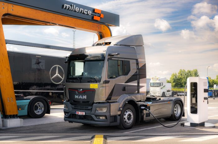 Milence lkw charge park antwerpen