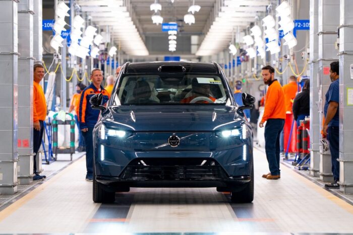 Volvo ex produktion production charleston usa min