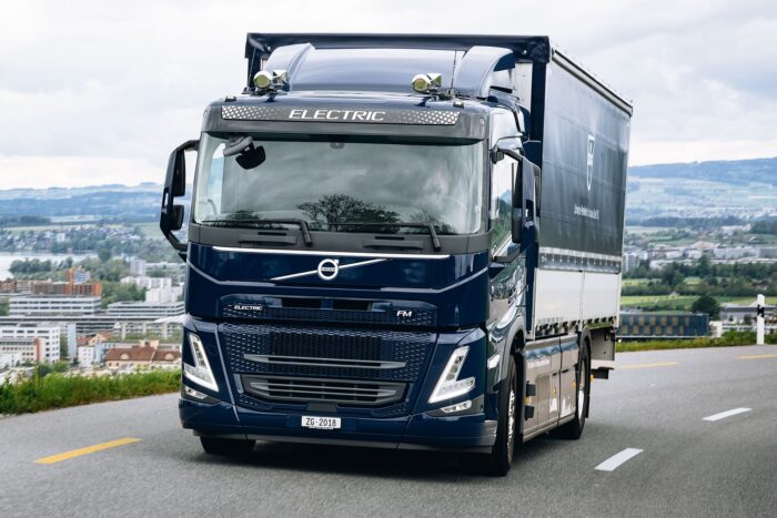 Volvo trucks fm electric e lkw camión eléctrico schweiz suiza min