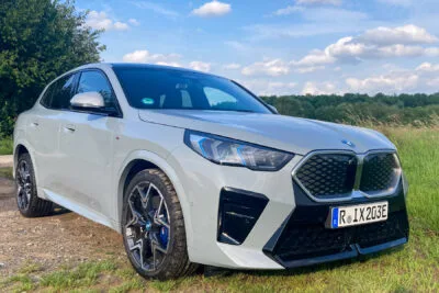 Bmw ix2 xdrive test