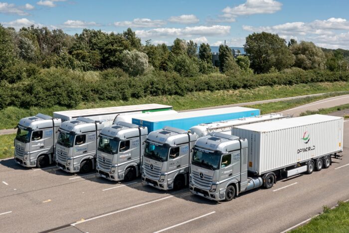 Daimler truck mercedes benz genh2 truck brennstoffzellen lkw fuel cell truck min