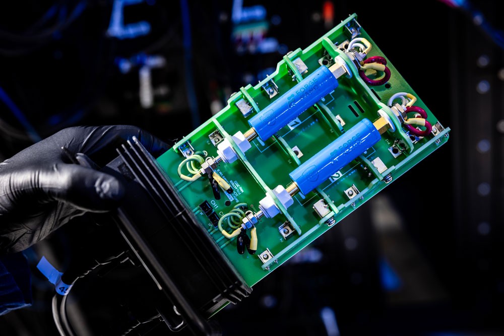 Forgenano battery cell