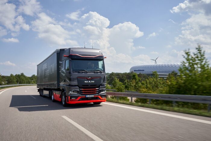 Man etruck e lkw electric truck min