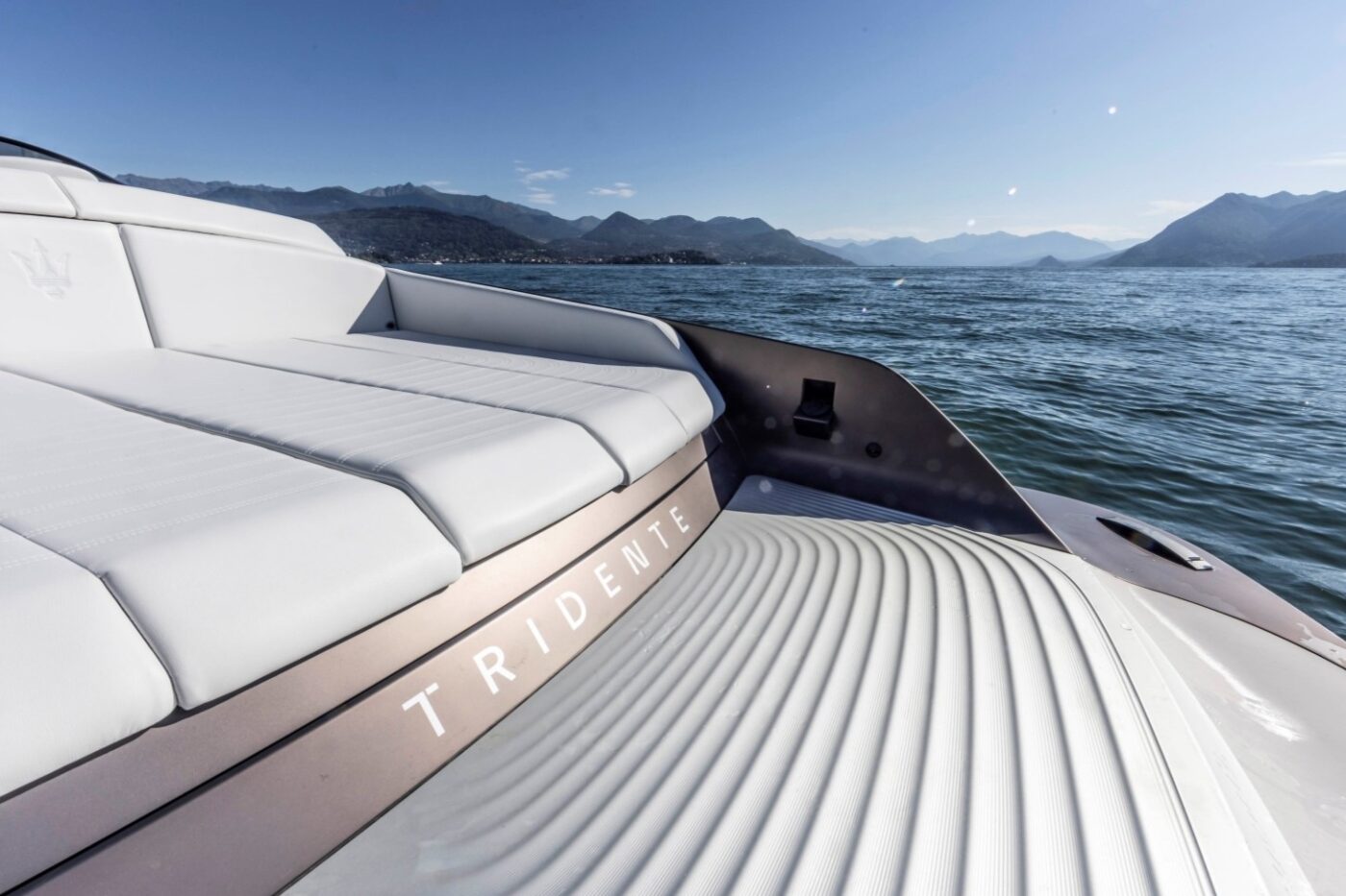 maserati tridente e schiff barco eléctrico 2024 04 maserati tridente e schiff barco eléctrico 2024 04