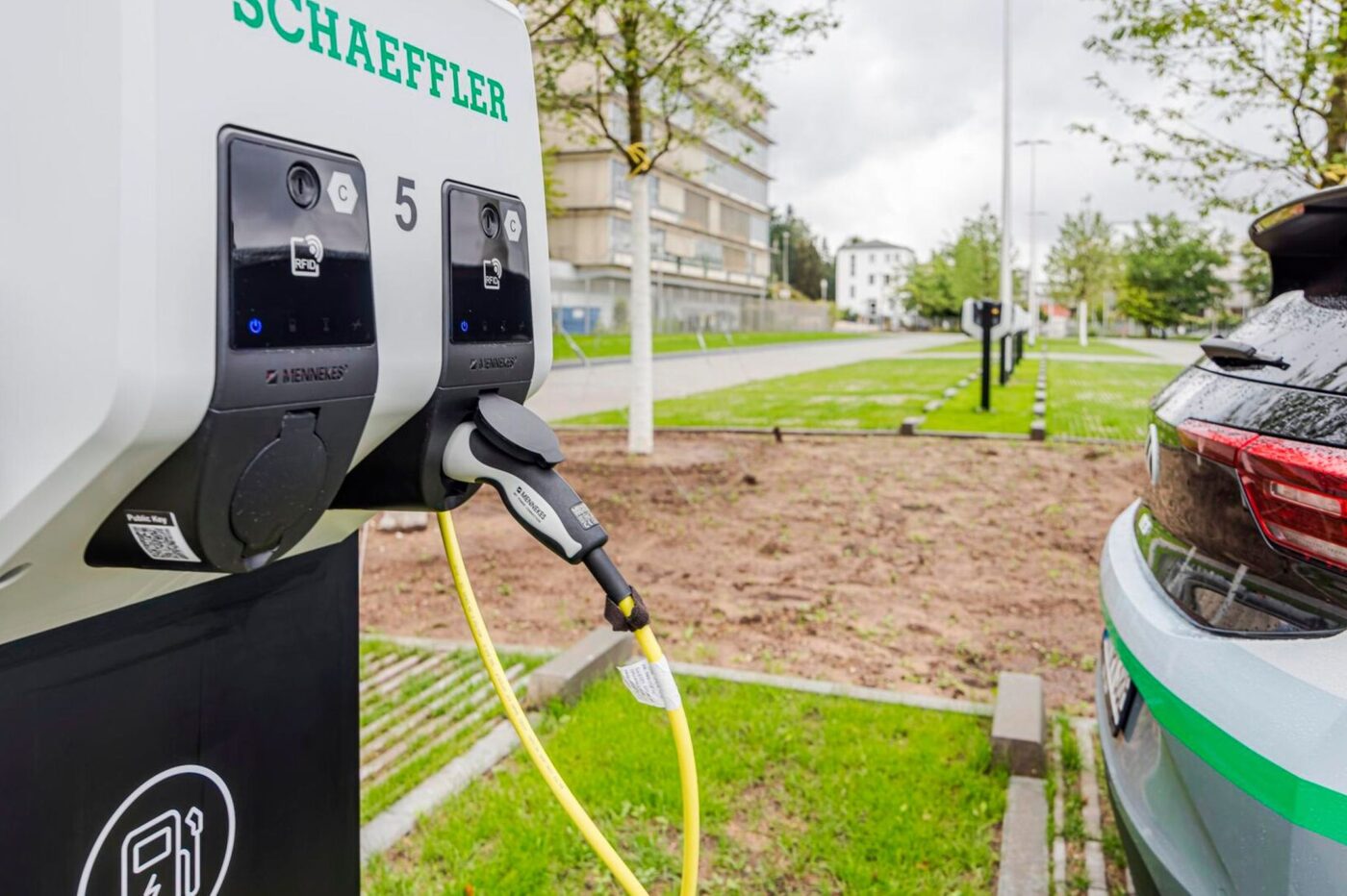 Schaeffler charging station herzogenaurach e
