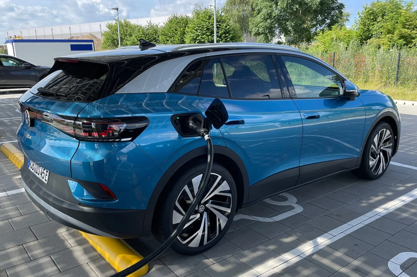 volkswagen id4 enbw ladestation charging station daenemark denmark fahrbericht daniel boennighausen 2024 02 min volkswagen id4 enbw ladestation charging station daenemark denmark fahrbericht daniel boennighausen 2024 02 min