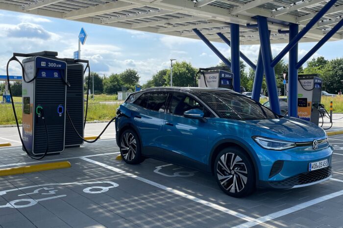 Volkswagen id4 enbw ladestation charging station daenemark denmark fahrbericht daniel boennighausen min