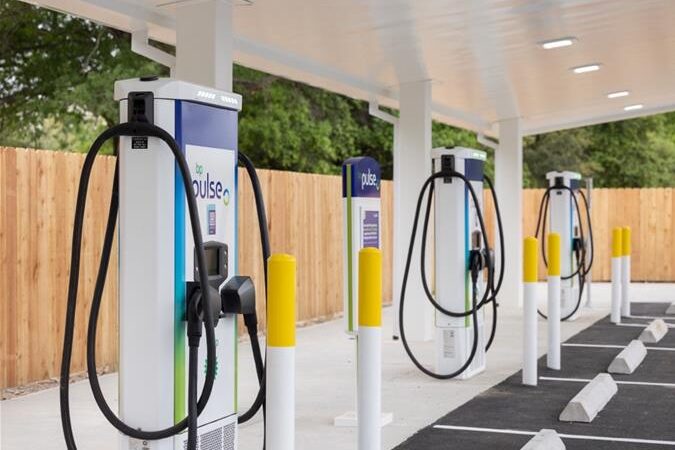 Charging stations laz parking bp pulse e