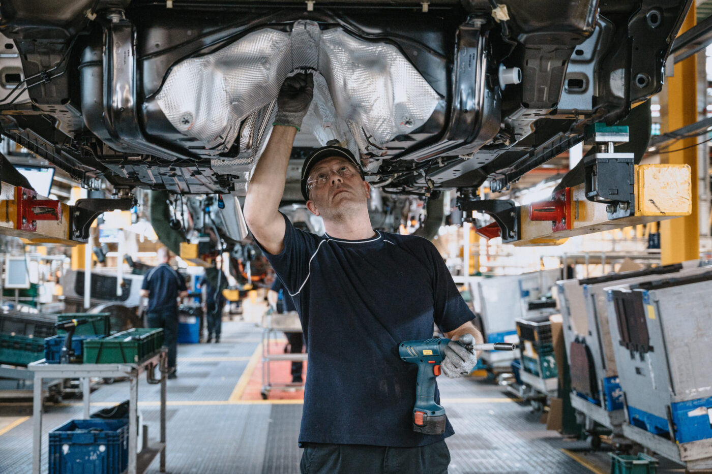 Halewood jlr electric cars jaguar land rover scaled e