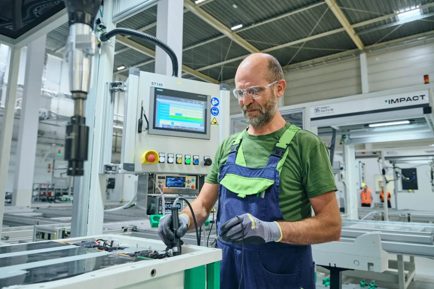 línea de producción de impacto polonia 02 scaled e1726748023341 línea de producción de impacto polonia 02 scaled e1726748023341