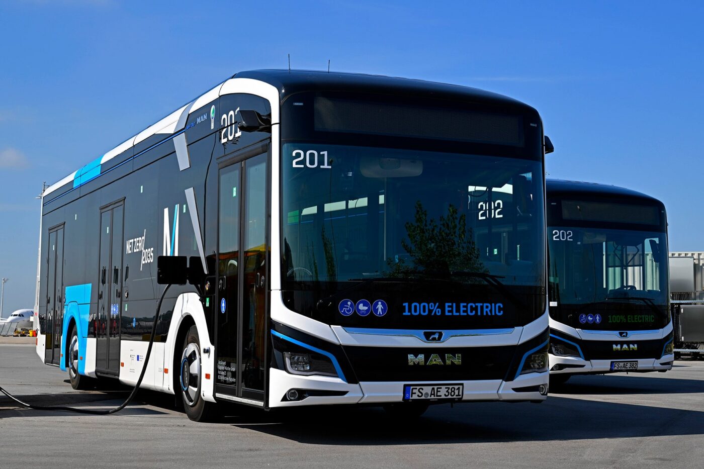 Man lions city e elektrobus electric bus flughafen muenchen airport munich min