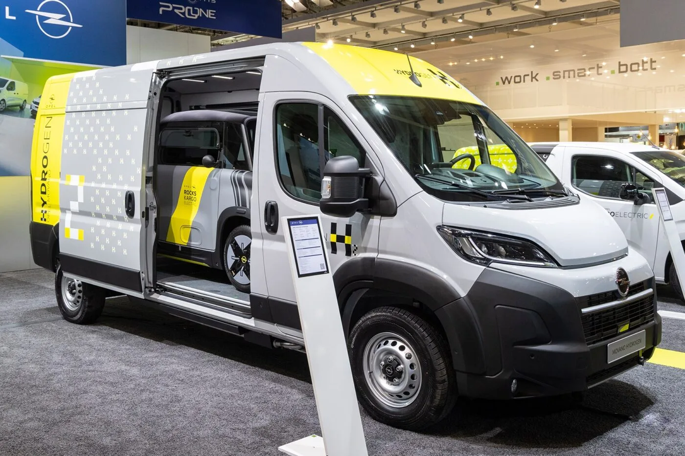 opel movano hydrogen e transporter eléctrico 2024 04 min opel movano hydrogen e transporter eléctrico 2024 04 min