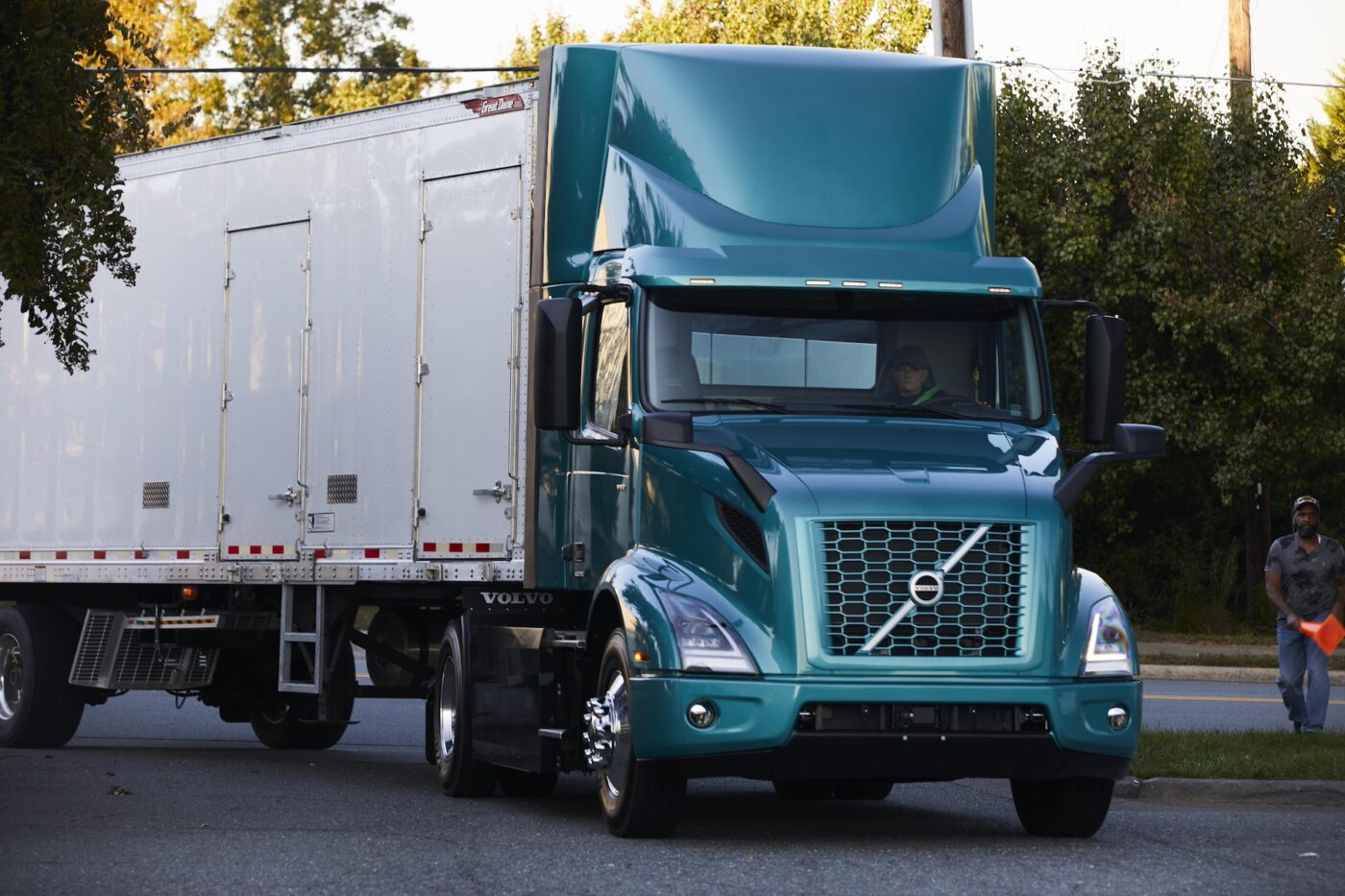 Volvo vnr electric truck