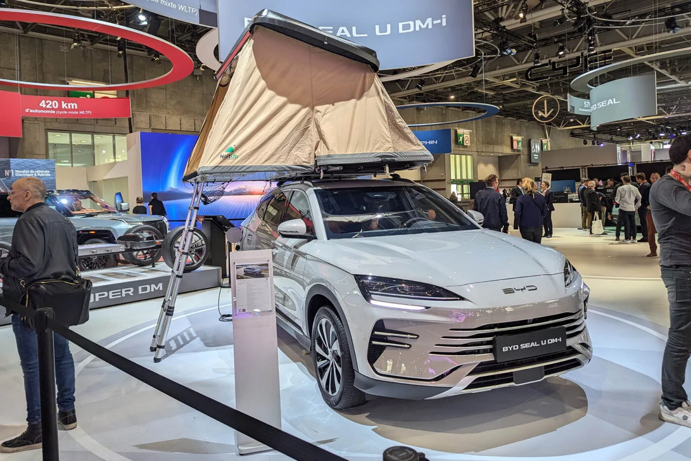 byd pariser autosalon paris motor show 2024 01 min byd pariser autosalon paris motor show 2024 01 min
