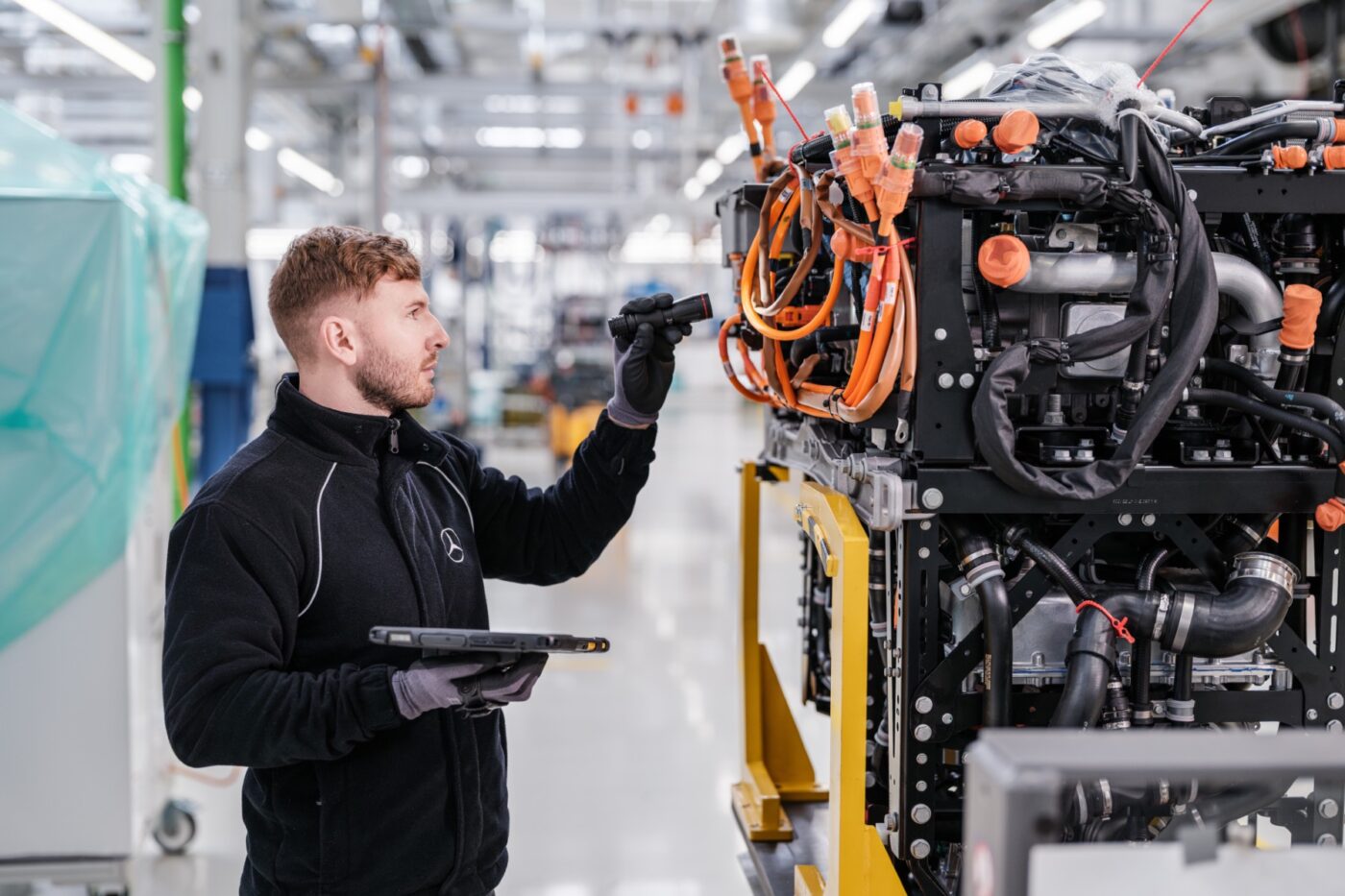 Daimler truck mannheim frontbox electric truck eactros