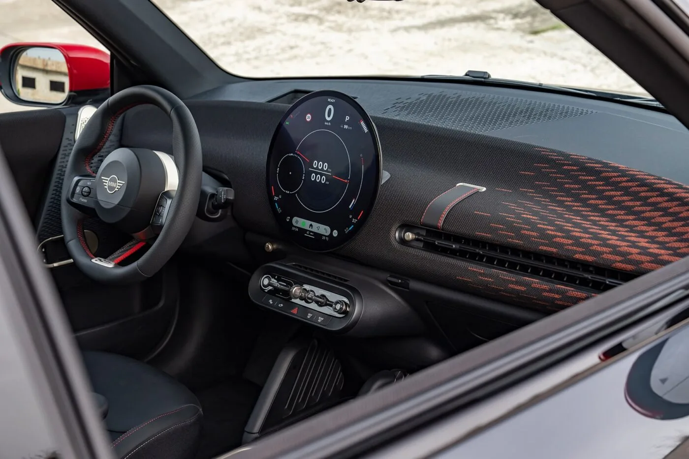mini john cooper works electric 2024 01 min mini john cooper works electric 2024 01 min