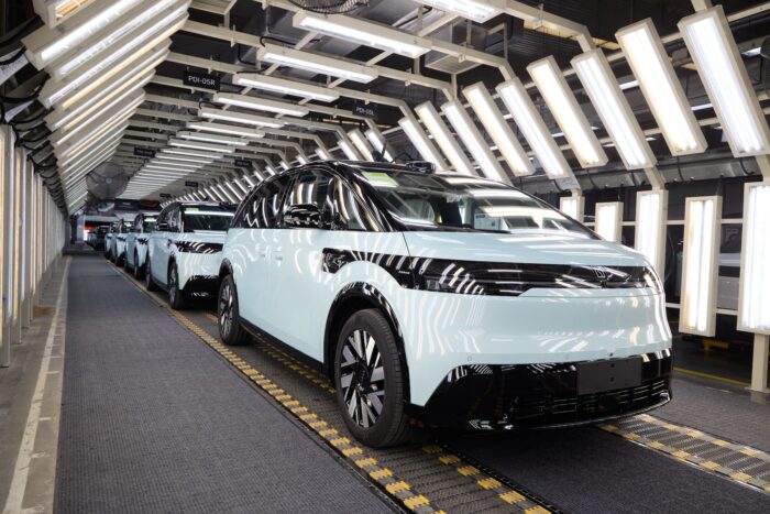 Inicio de producción zeekr mix