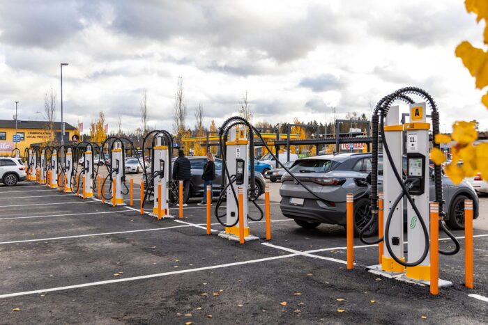 estación de carga kempower ladestation abc lataus finnlandia heinola 2024 02 min