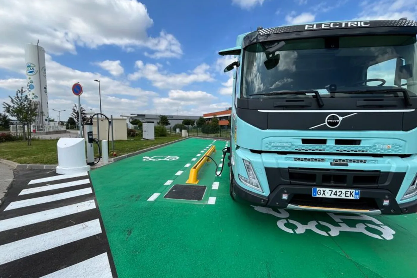 kempower proviridis e lkw ladestation frankreich 2024 1 1400x933 1 kempower proviridis e lkw ladestation frankreich 2024 1 1400x933
