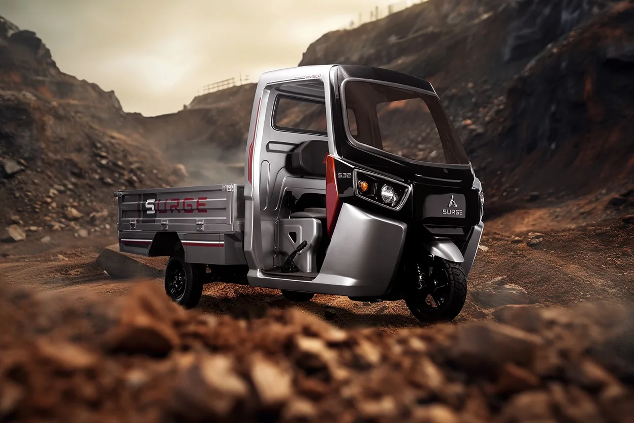 surge s32 ld tres cuartos delantero