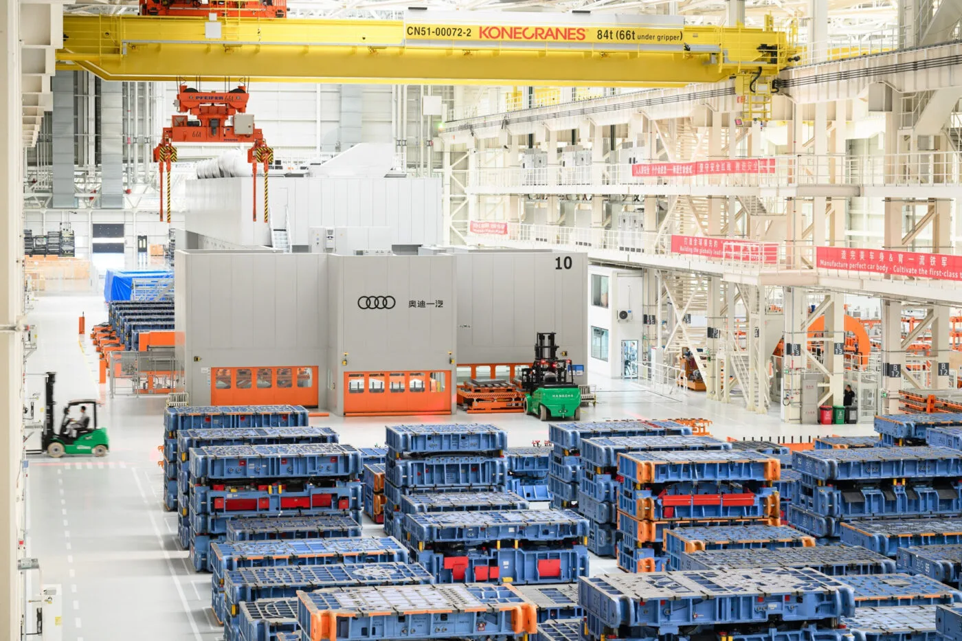 audi faw nev company werk changchun q6l e tron 2024 12 1400x933 1 audi faw nev company werk changchun q6l e tron 2024 12 1400x933 1