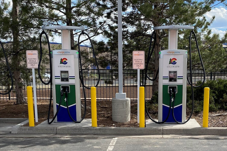 Chargepoint colorado charging station dc fin e