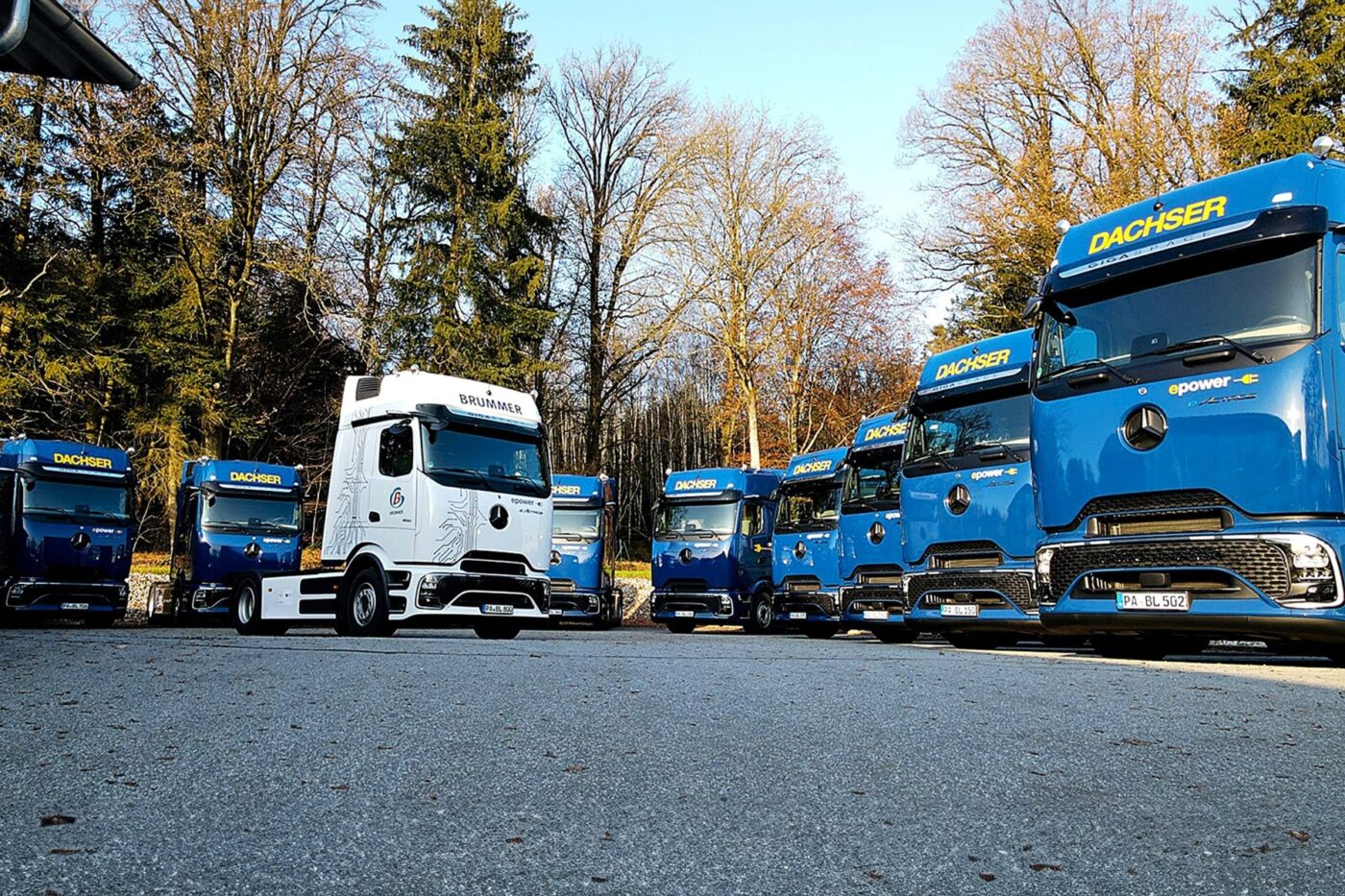 Daimler truck mercedes benz eactros dachser brummer logistik min