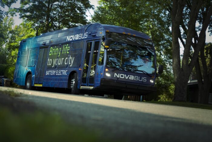 Nova bus lfee