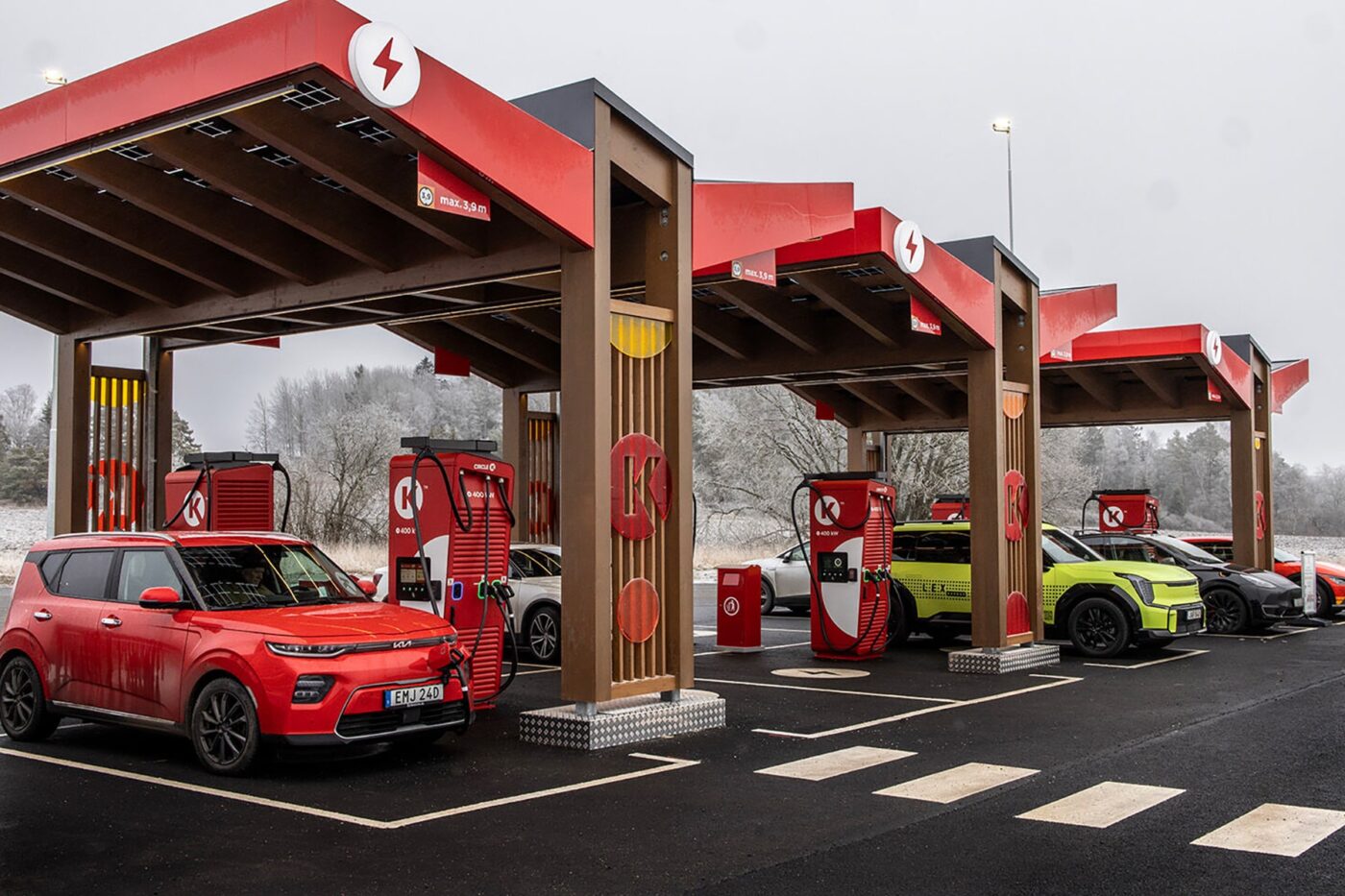 estación de carga circle k ladestation suecia jaerna 2025 01 min estación de carga circle k ladestation suecia jaerna 2025 01 min