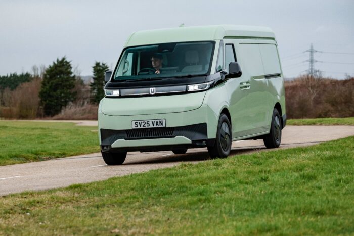 Farizon sv uk electric transporters