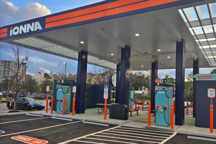 Ionna ladestation estación de carga houston texas usa min