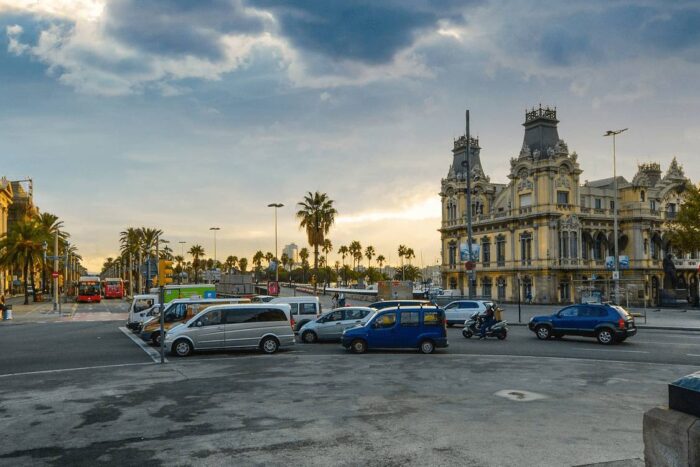 Katalonien catalonia barcelona symbolbild pixabay min