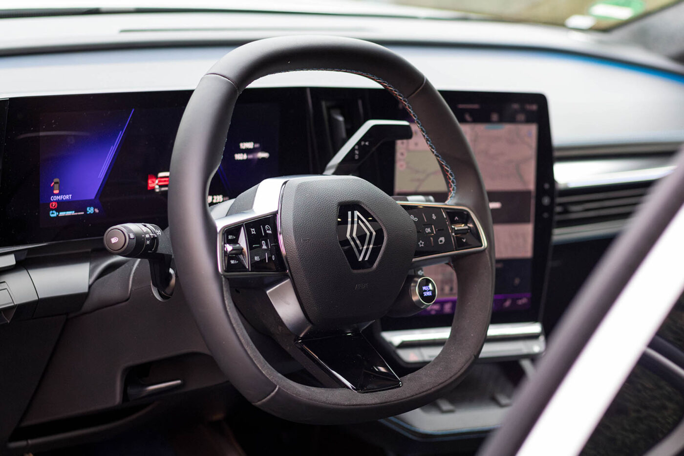 renault scenic e tech fahrbericht daniel boennighausen 2025 04 min renault scenic e tech fahrbericht daniel boennighausen 2025 04 min