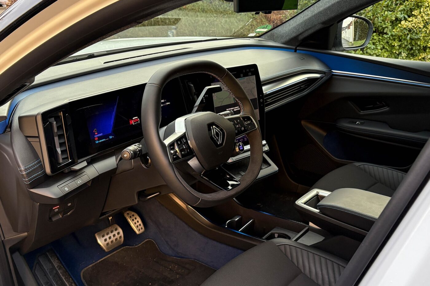 renault scenic e tech fahrbericht daniel boennighausen 2025 06 min renault scenic e tech fahrbericht daniel boennighausen 2025 06 min