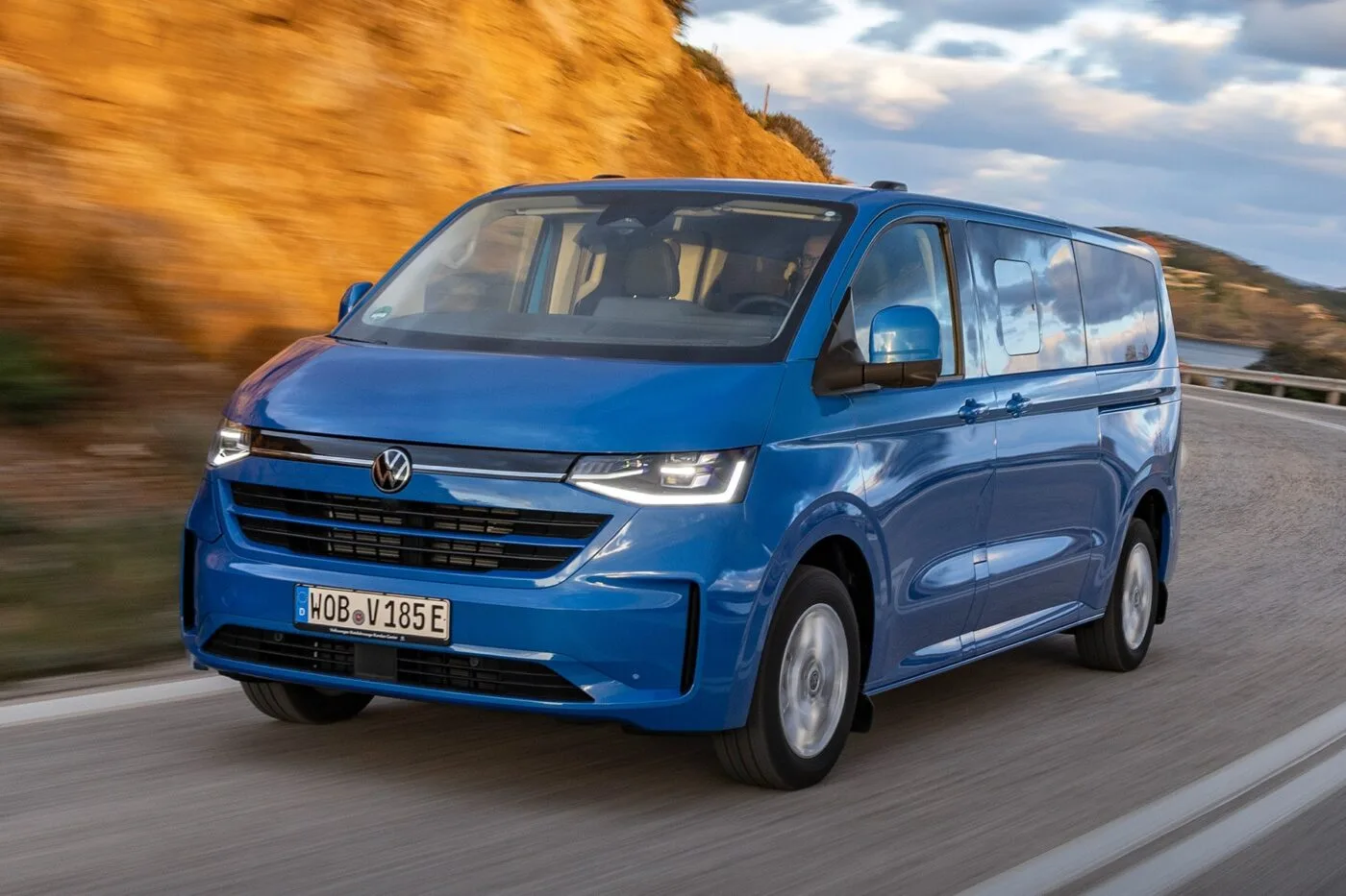 volkswagen e caravelle estilo 2025 02 min volkswagen e caravelle estilo 2025 02 min