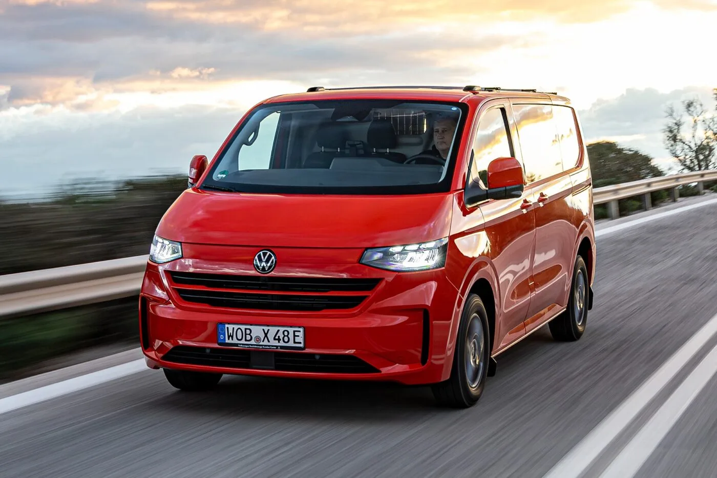 volkswagen e transporter eléctrico 2025 02 min volkswagen e transporter eléctrico 2025 02 min